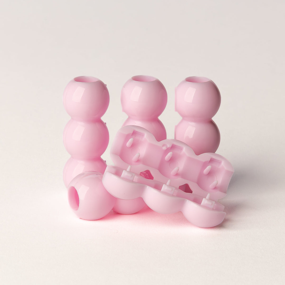 Eazybead -Z™ Dragon Fruit Pink 💗  Clips on in less than 10 seconds